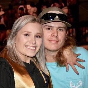 Meet your Posher, Carly